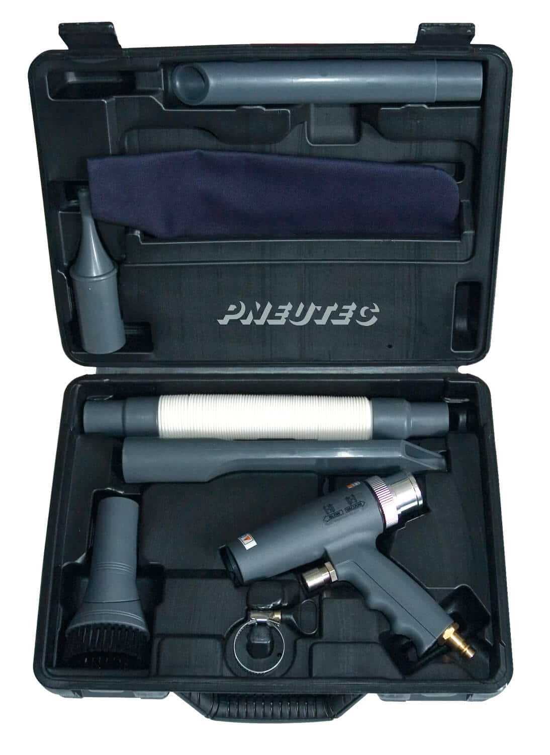 Staubsauger und Blaspistolen-Set mit umfangreichem Zubehör im praktischen Kunststoffkoffer.